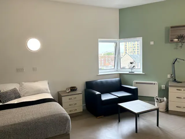 Premium Ensuite room image 1