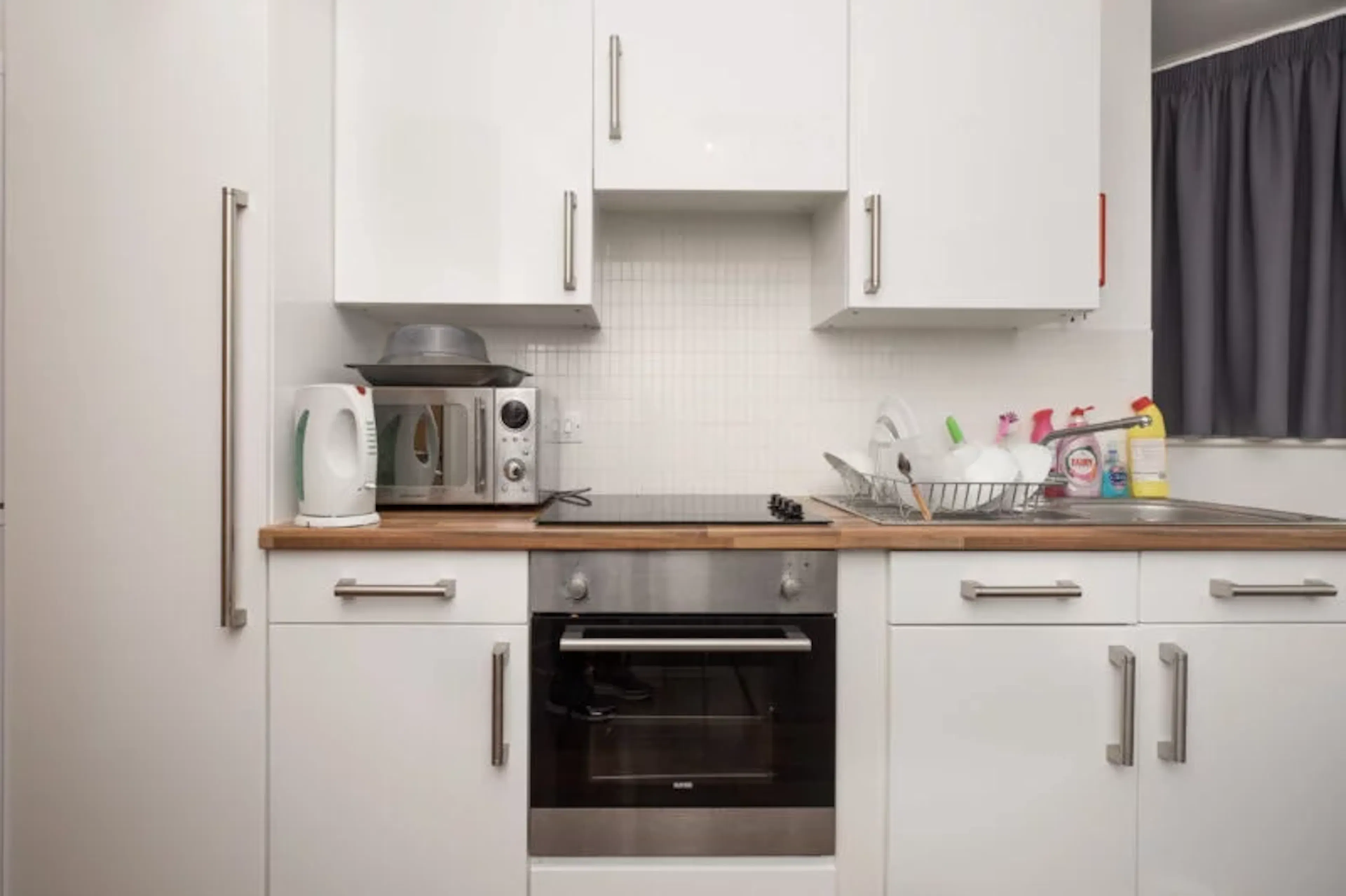 4-Bed En-Suite Cluster KITCHEN 1