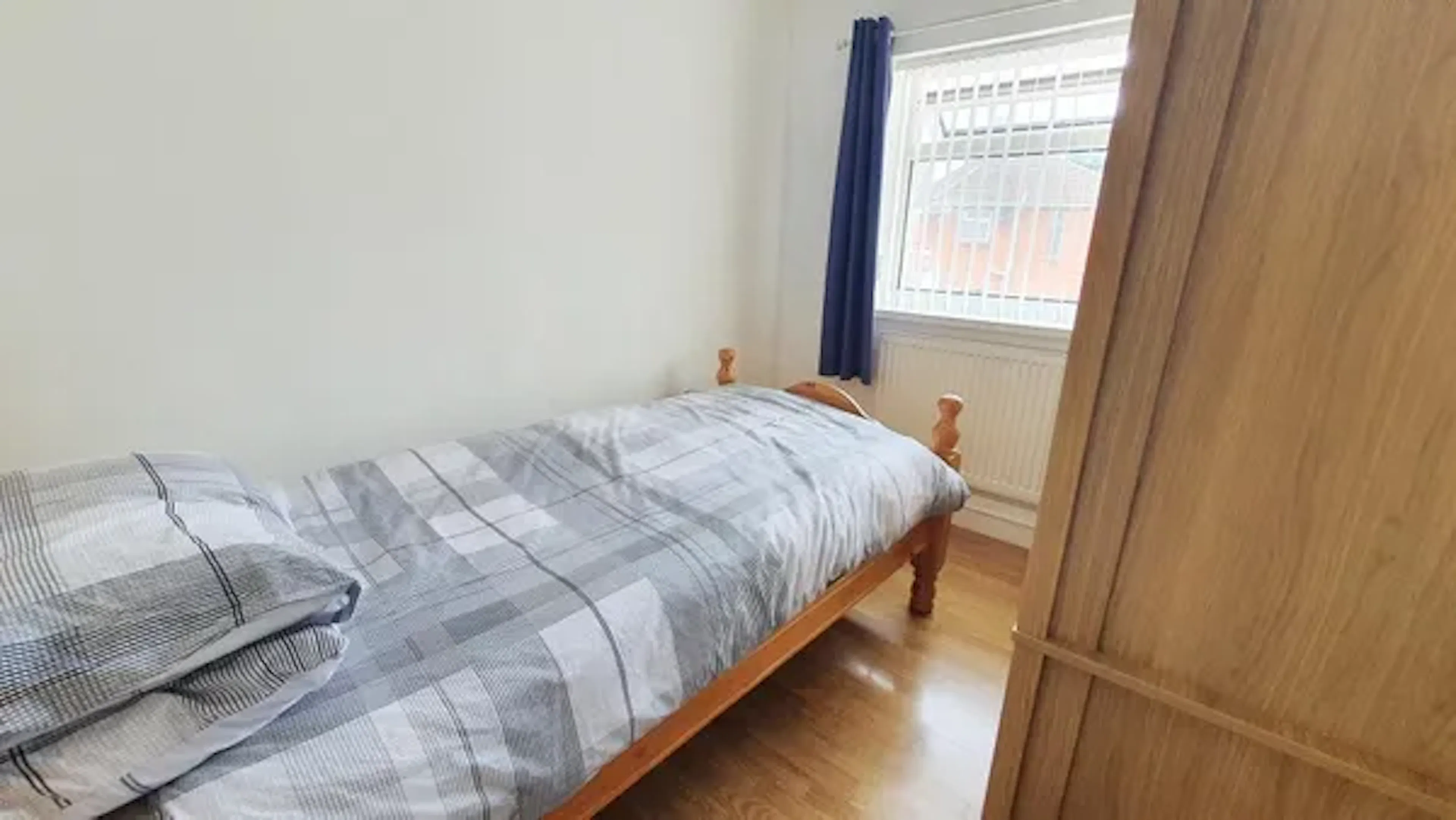 4 Bed Apartment ROOM 2