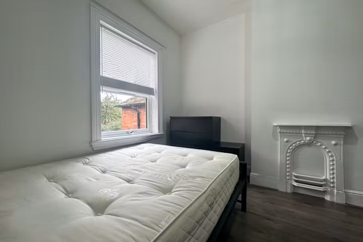harold-road-birmingham-ROOM-1
