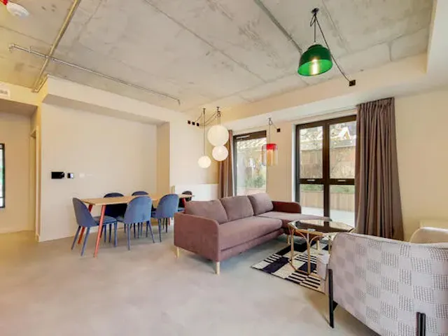 4 Bed Apartment room image 1