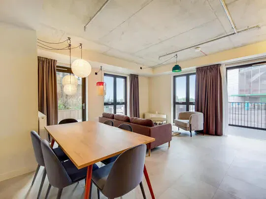 4 Bed Apartment room image 2