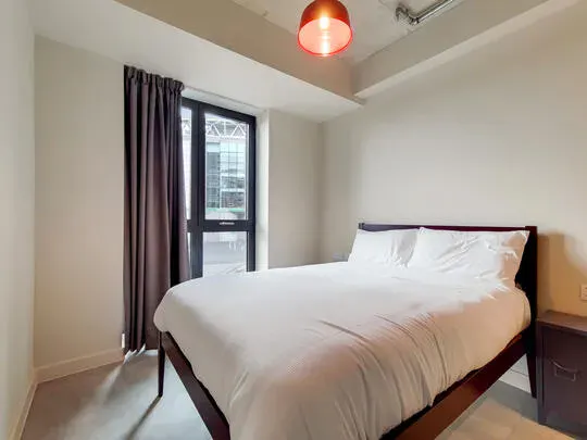 4 Bed Apartment room image 5