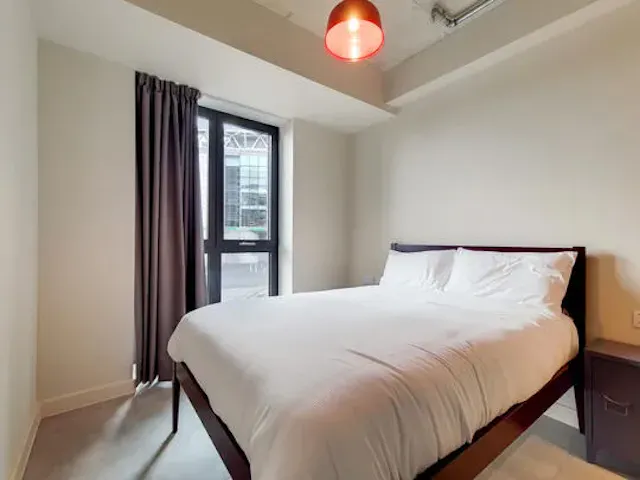 4 Bed Apartment room image 5