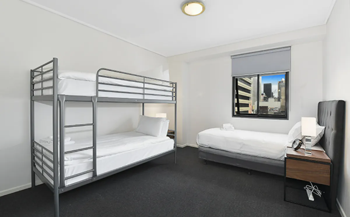 Apartment 415 ROOM