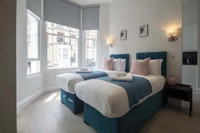 One room in 1 bedroom apartment room image 1