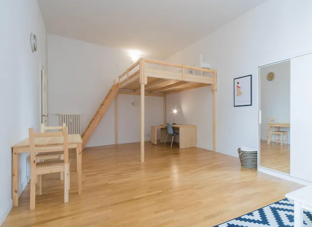 One Bedroom Apartment room image 1