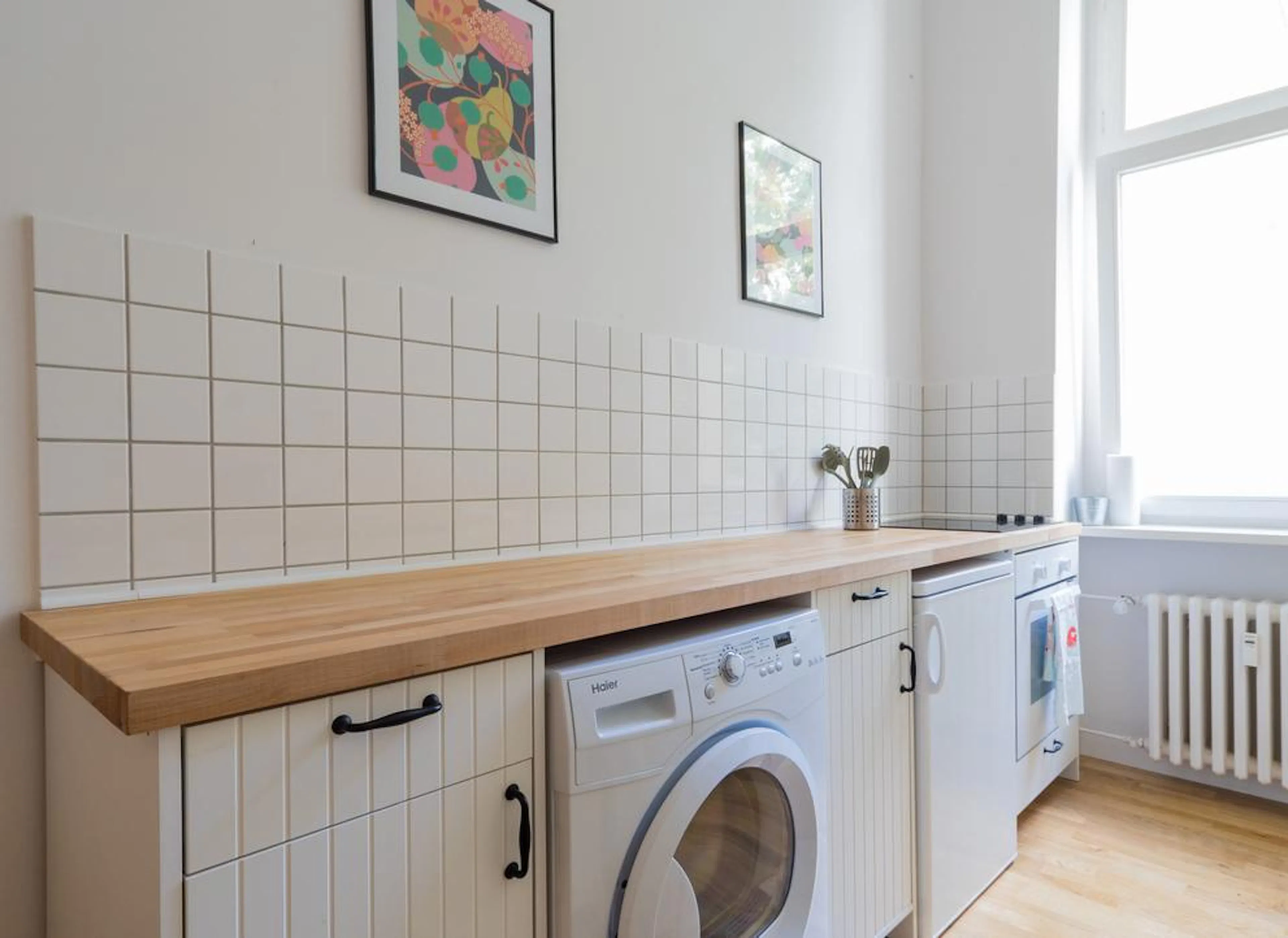 One Bedroom Apartment KITCHEN 4