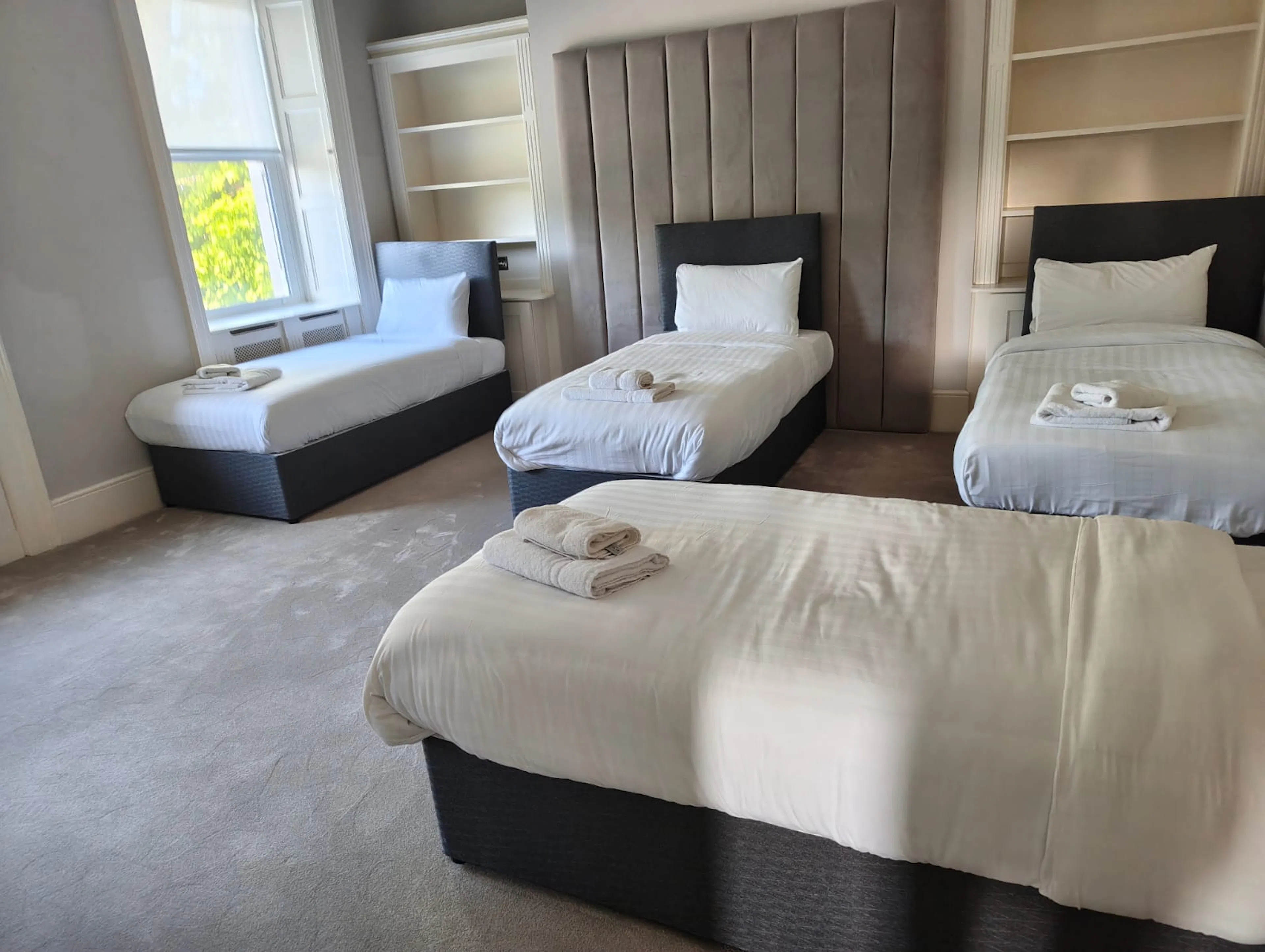 ROOM ROOM 4