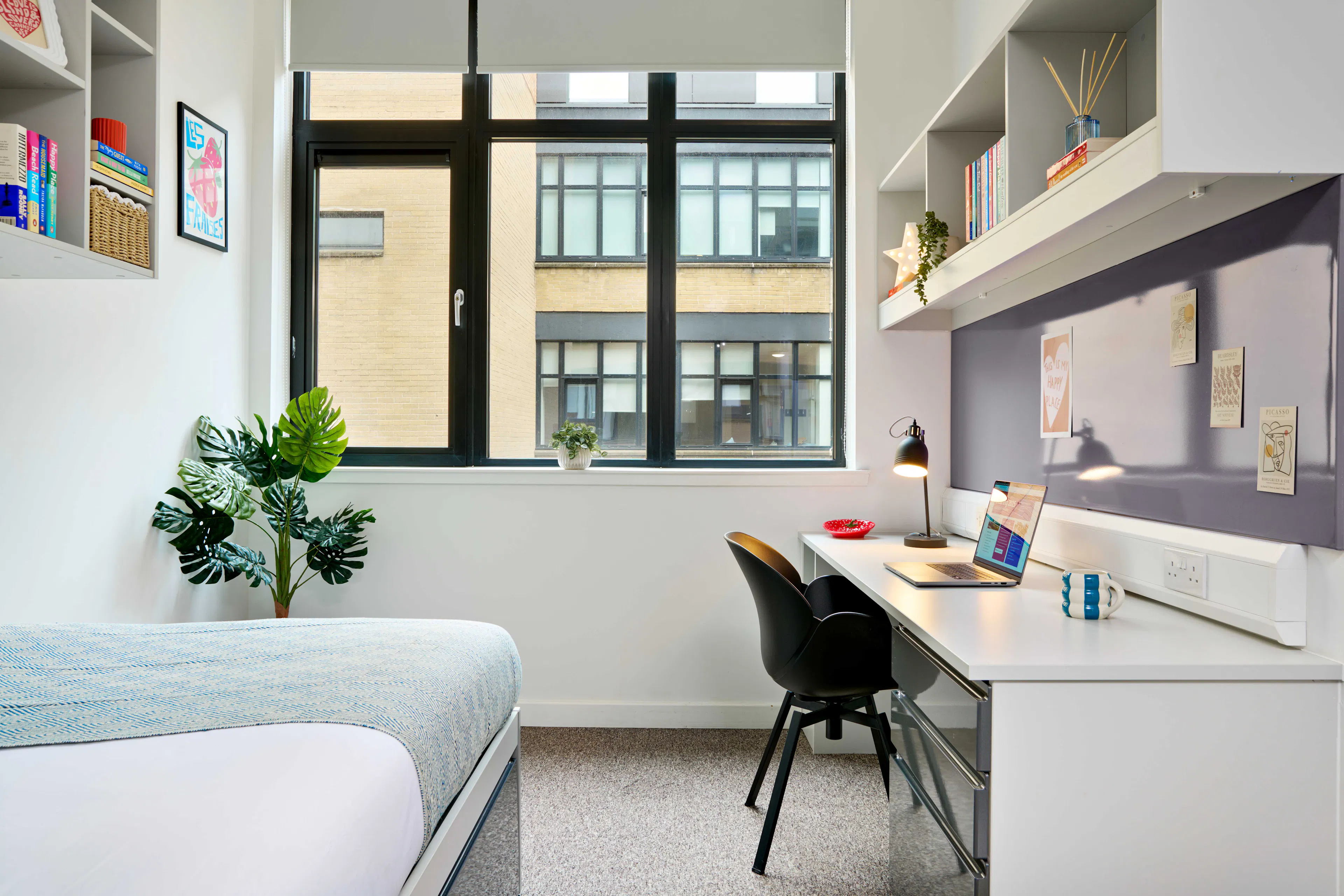 ROOM ROOM 3