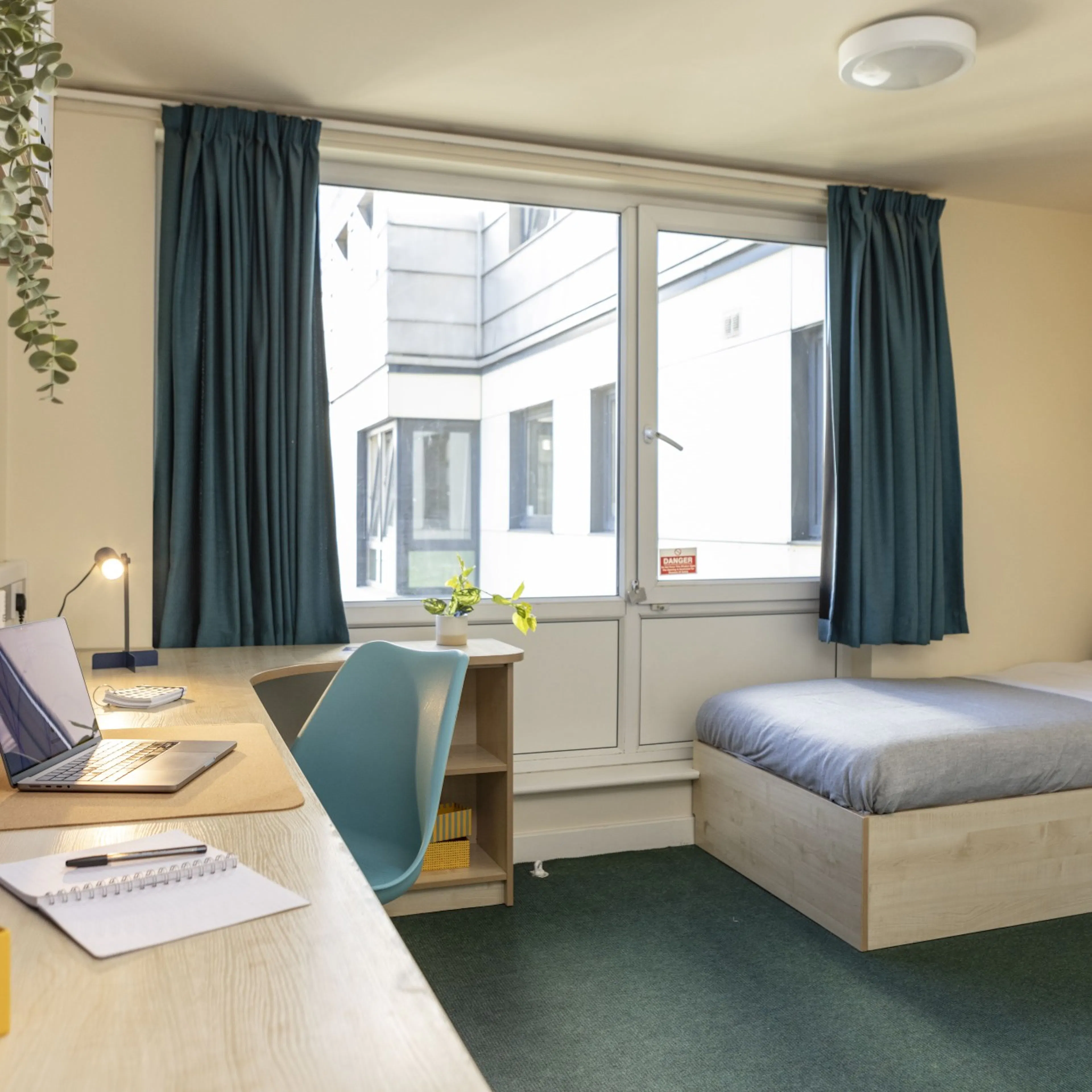 Bronze Plus En-Suite ROOM 3