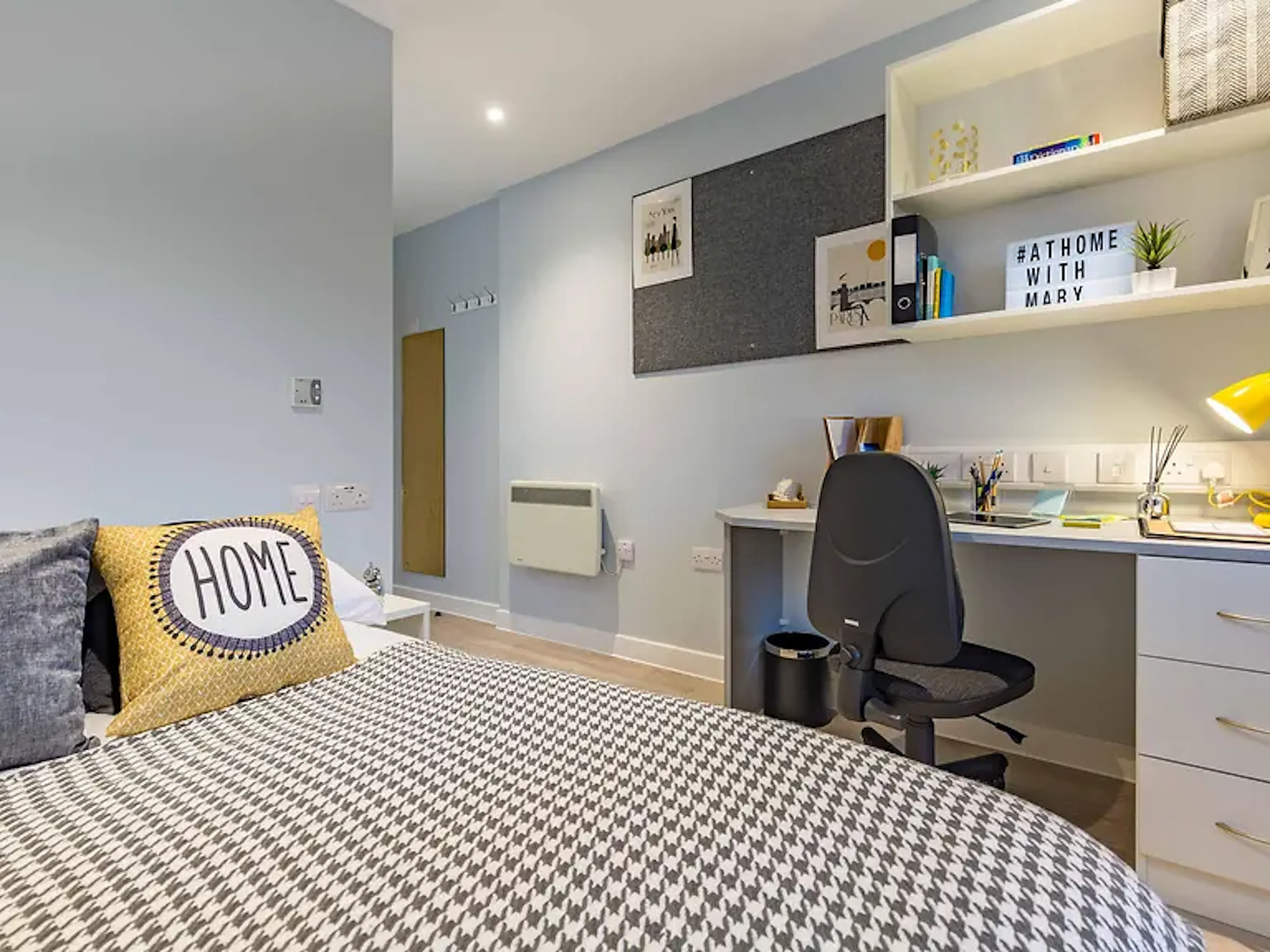 4 Bed Club En-suite ROOM 4