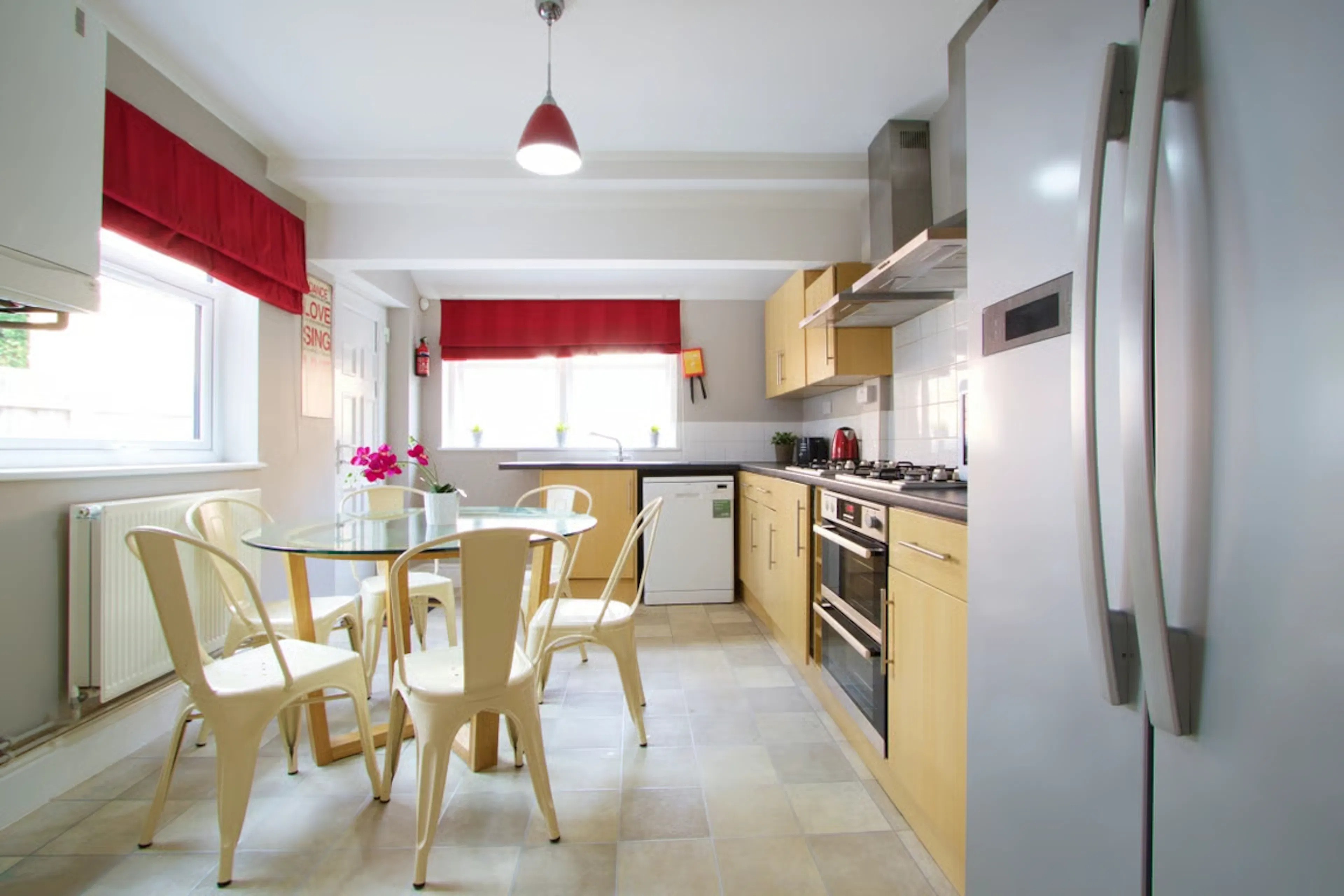 6 Bedroom Apartment KITCHEN 3