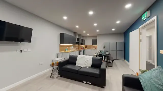 Gold Plus Ensuite room image 1