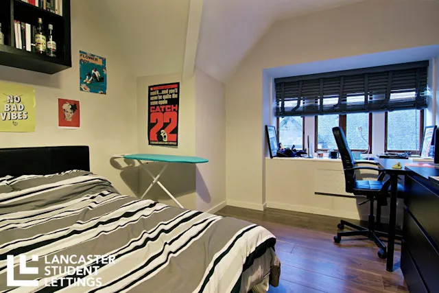 4 Bedroom Apartment room image 2