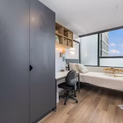 unilodge-melbourne-cbd-melbourne-4 Bed Apartment