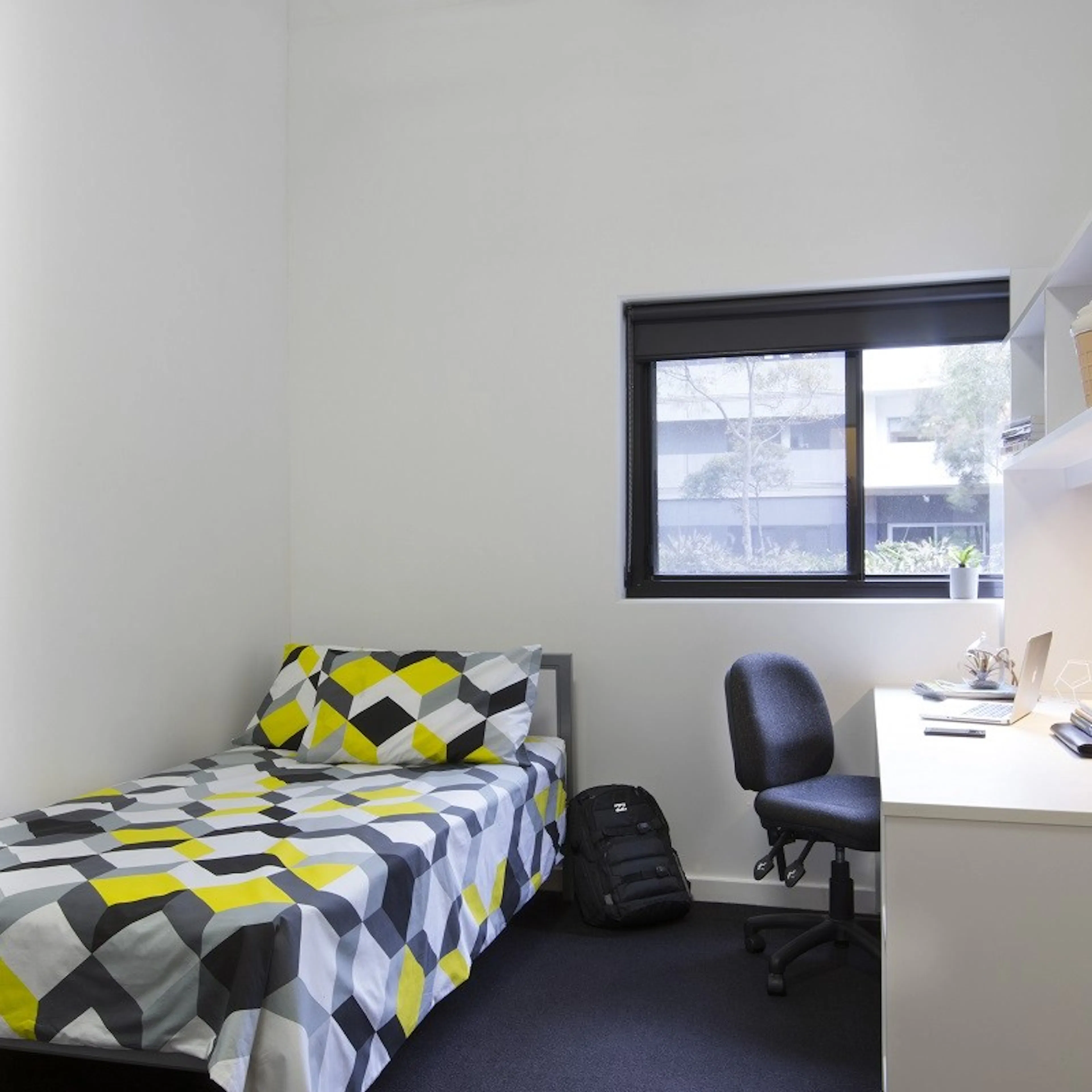 4 Bedroom Apartment ROOM 3