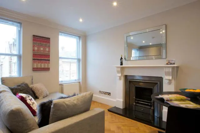 One room in 2 bedroom apartment room image 1