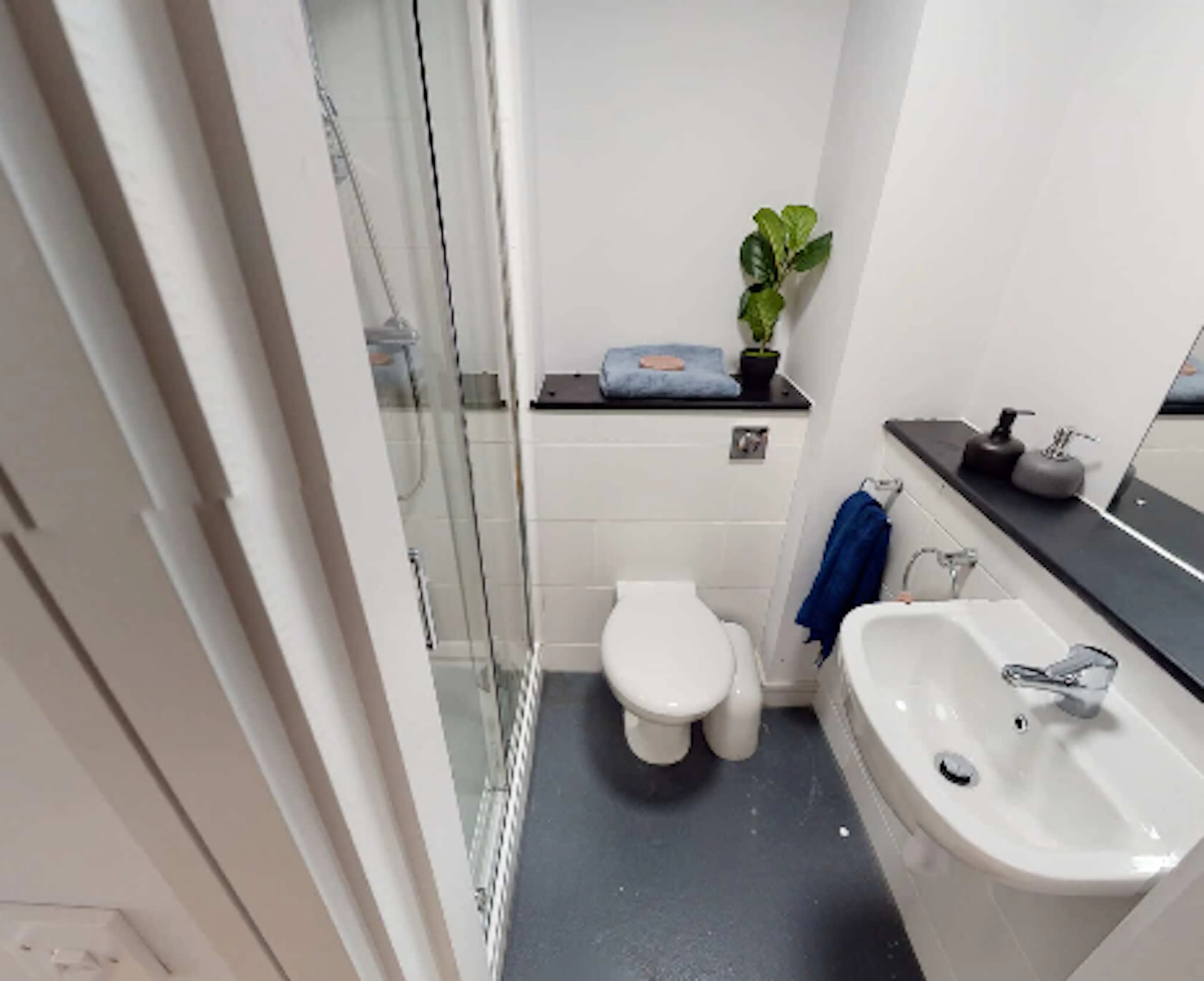 BATHROOM BATHROOM 1