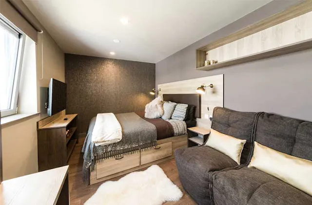 Luxury Studio room image 1