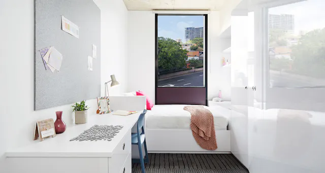 5 Bedroom Apartment room image 1