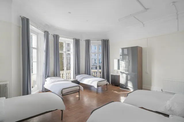 5 Bed Dormitory room image 2