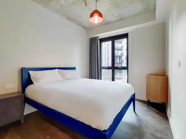 4 Bed Apartment room image 5