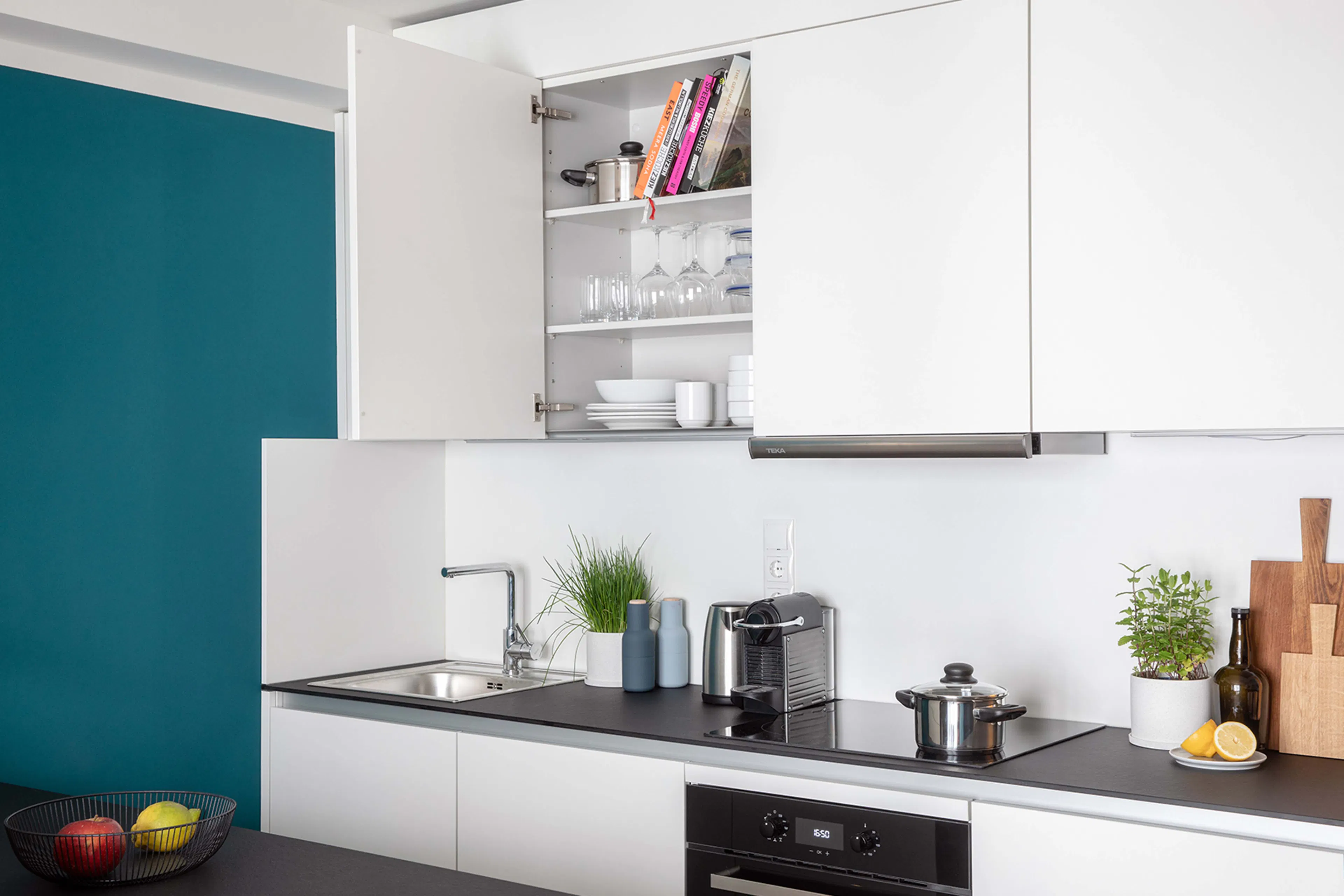 The Spacious KITCHEN 4