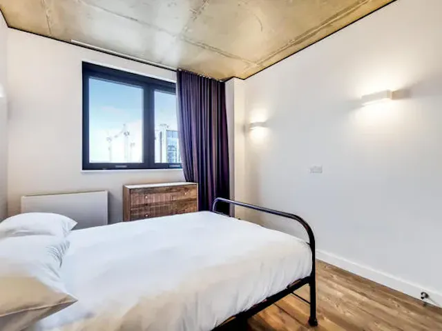 4 Bed Apartment room image 5