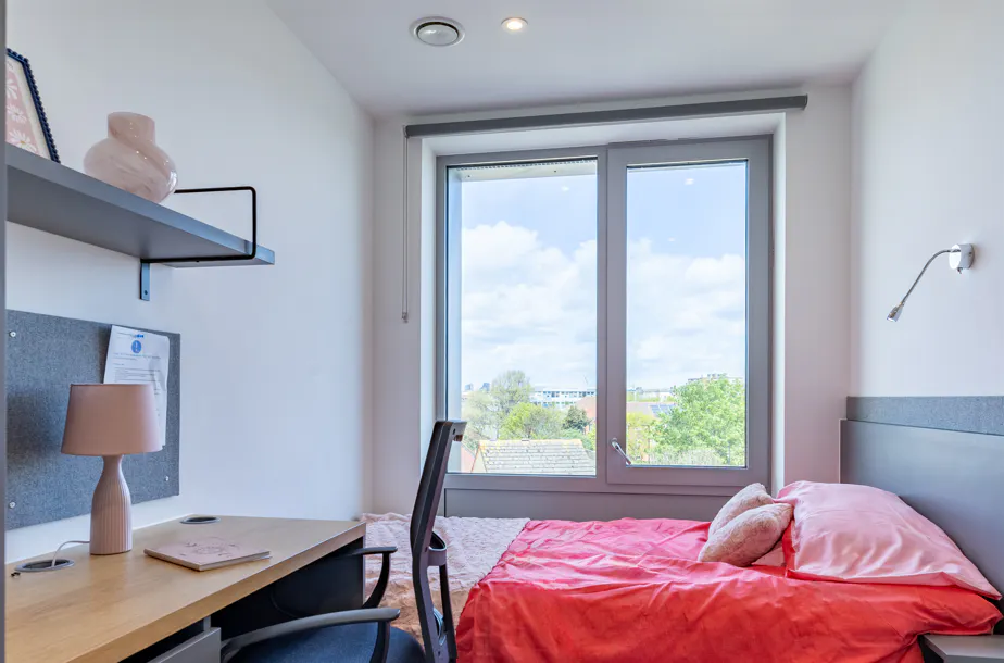 5 Bed Cluster ROOM 3