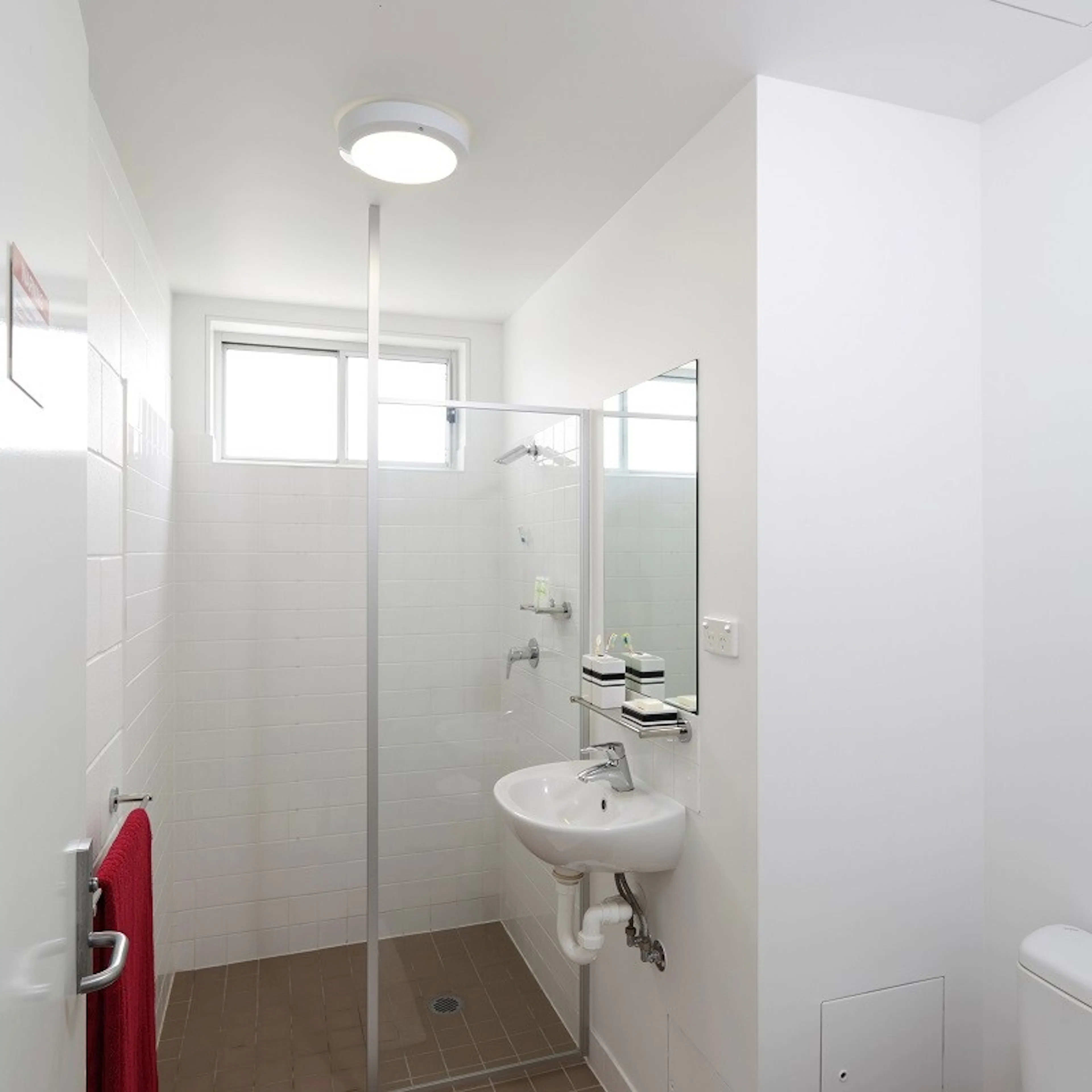 5 Bedroom Apartment Premium BATHROOM 2