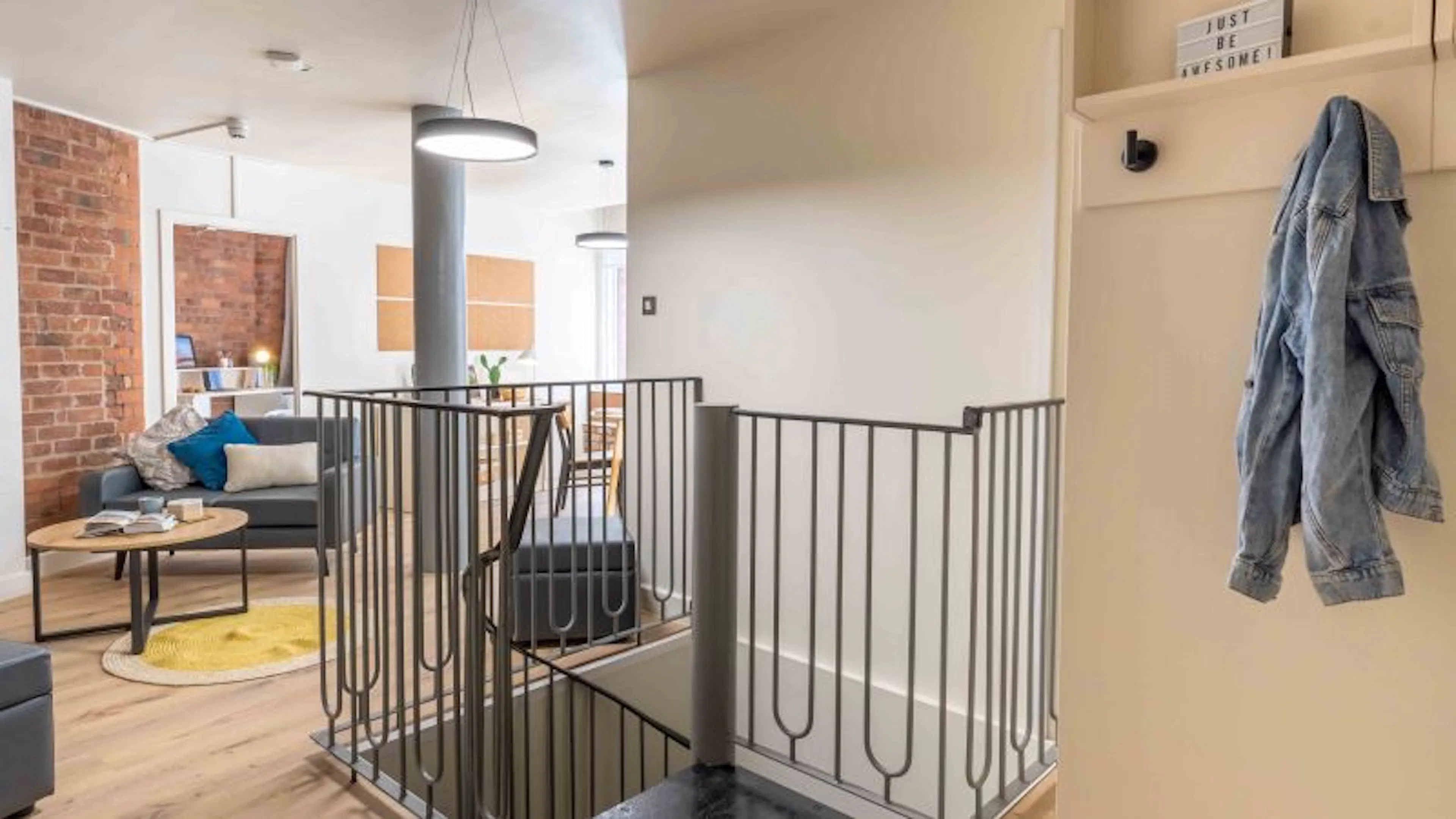 Bronze Three Bed Duplex ROOM 4
