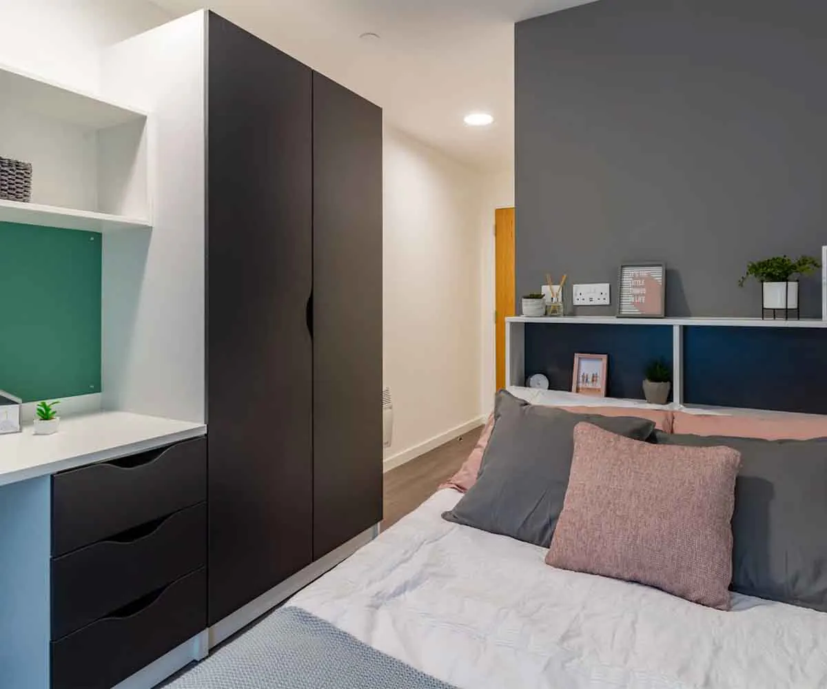 Classic Ensuite ROOM 3