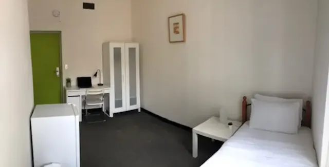 Room 5 room image 1