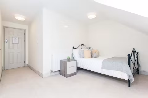 35-kincraig-street-cardiff-ROOM