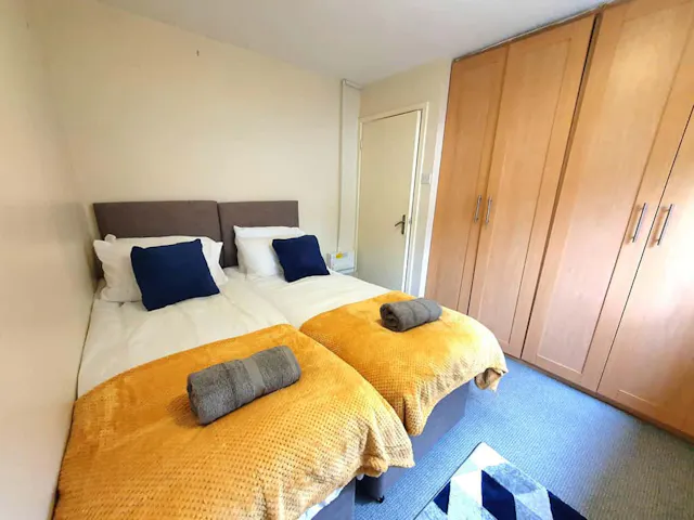 One room in 1 bedroom apartment room image 1
