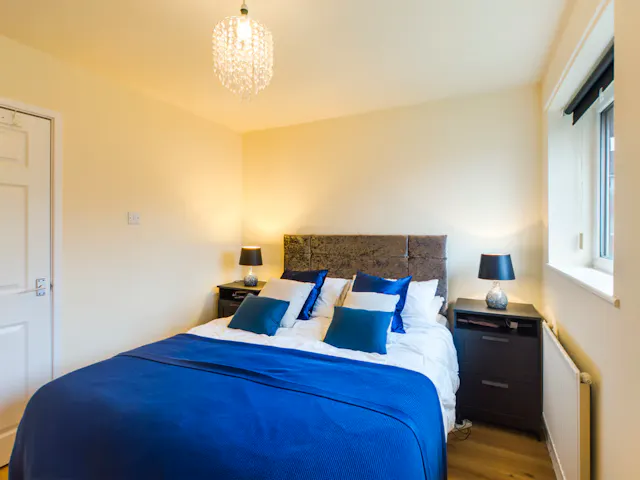 One Bed Apartment room image 2