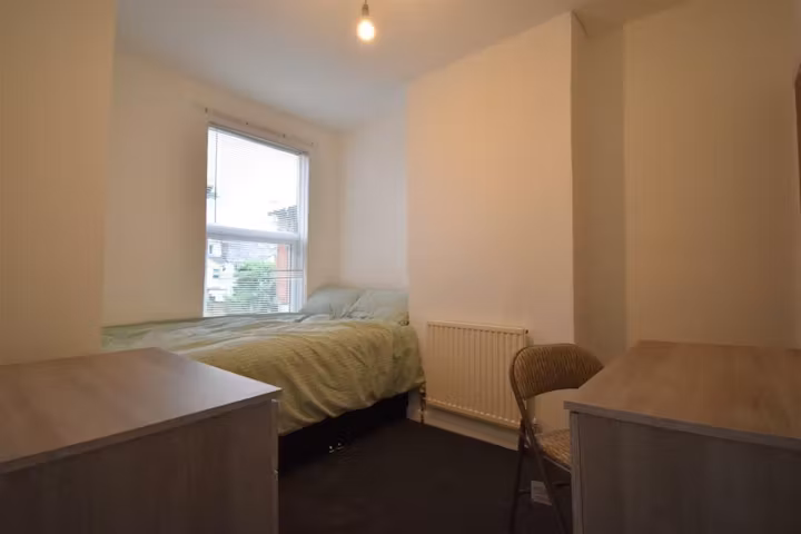 35-winnie-road-selly-oak-birmingham-3 Bedroom With Extra Workspace-1