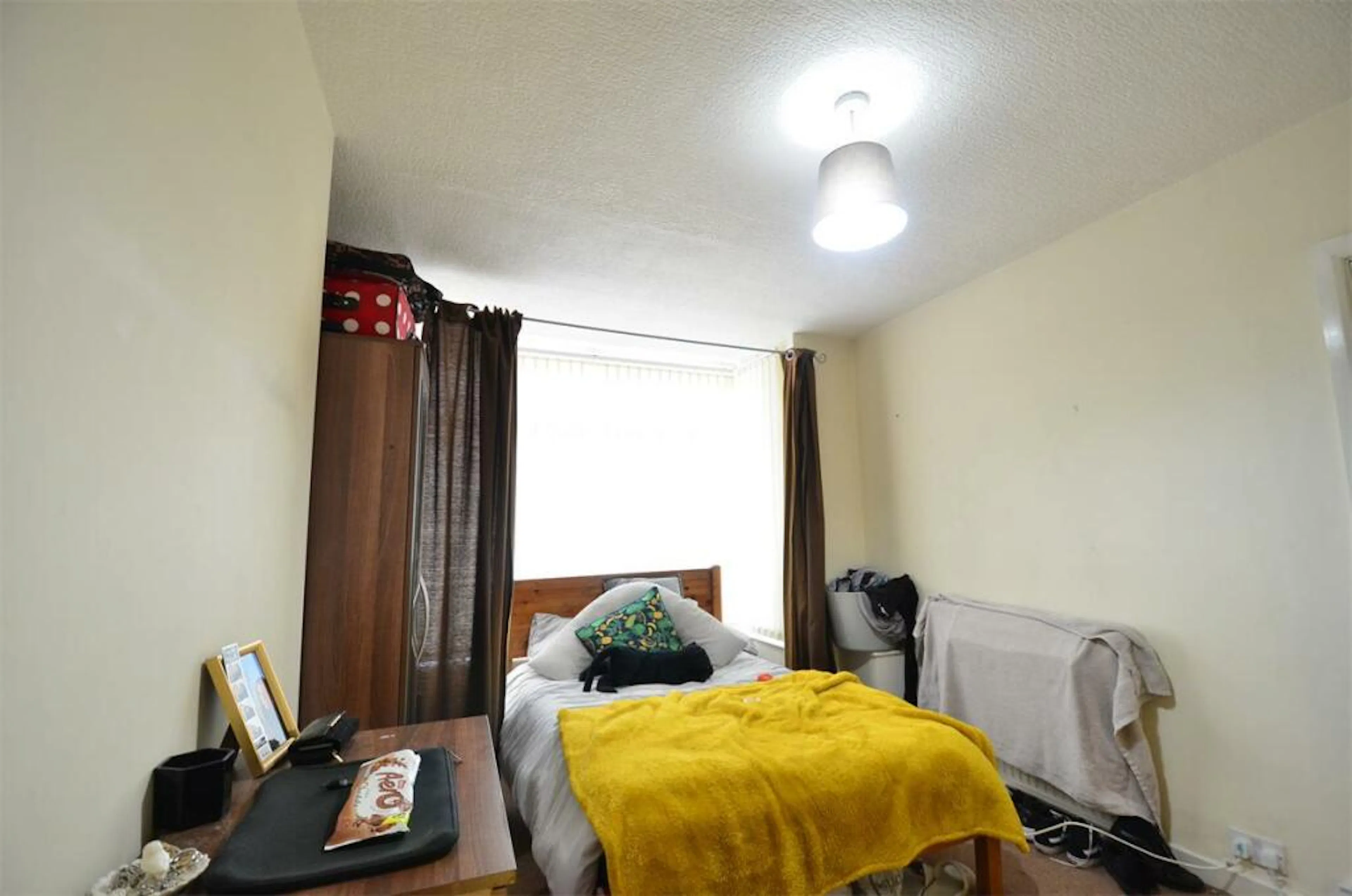 4 Bed Apartment ROOM 1