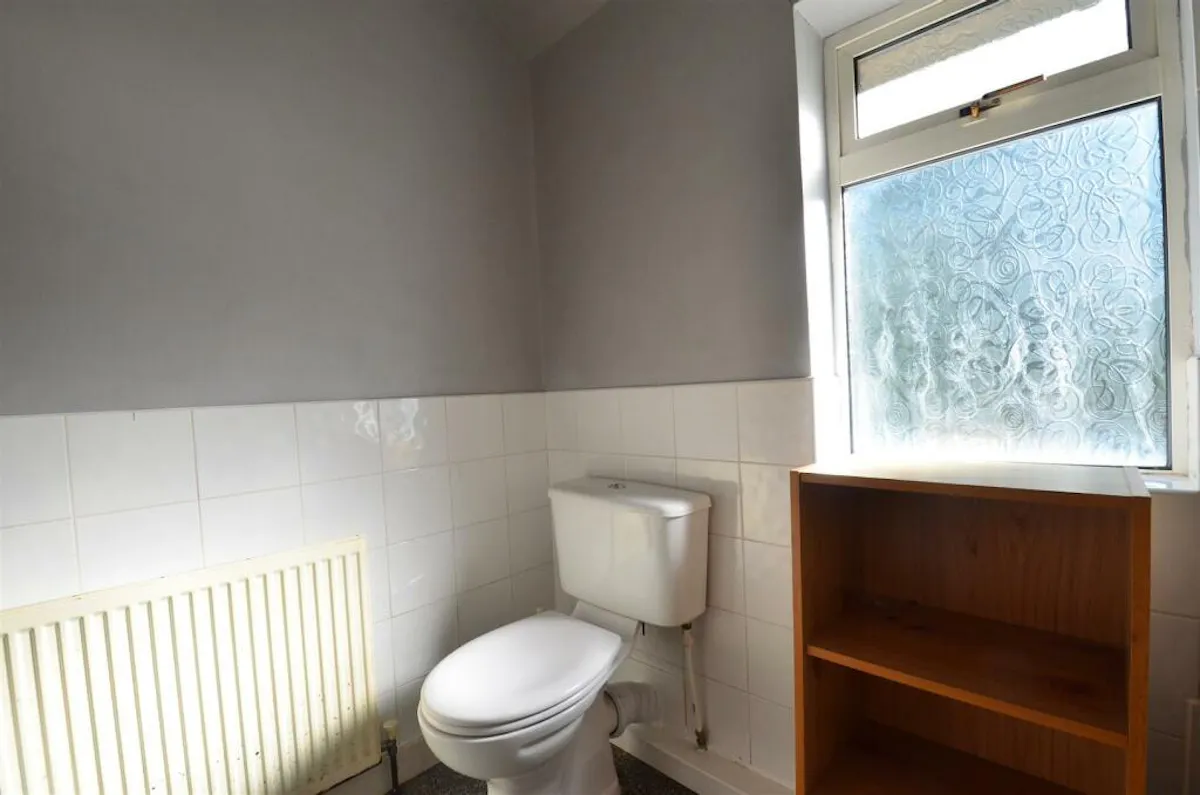4 Bed Apartment BATHROOM