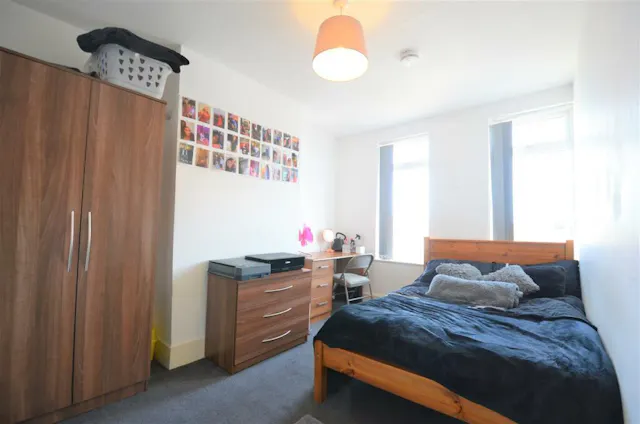 5 Bedroom Apartment room image 1