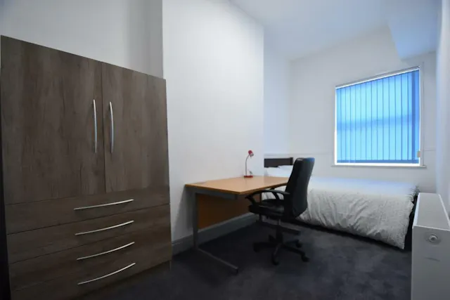 5 Bedroom Apartment room image 3