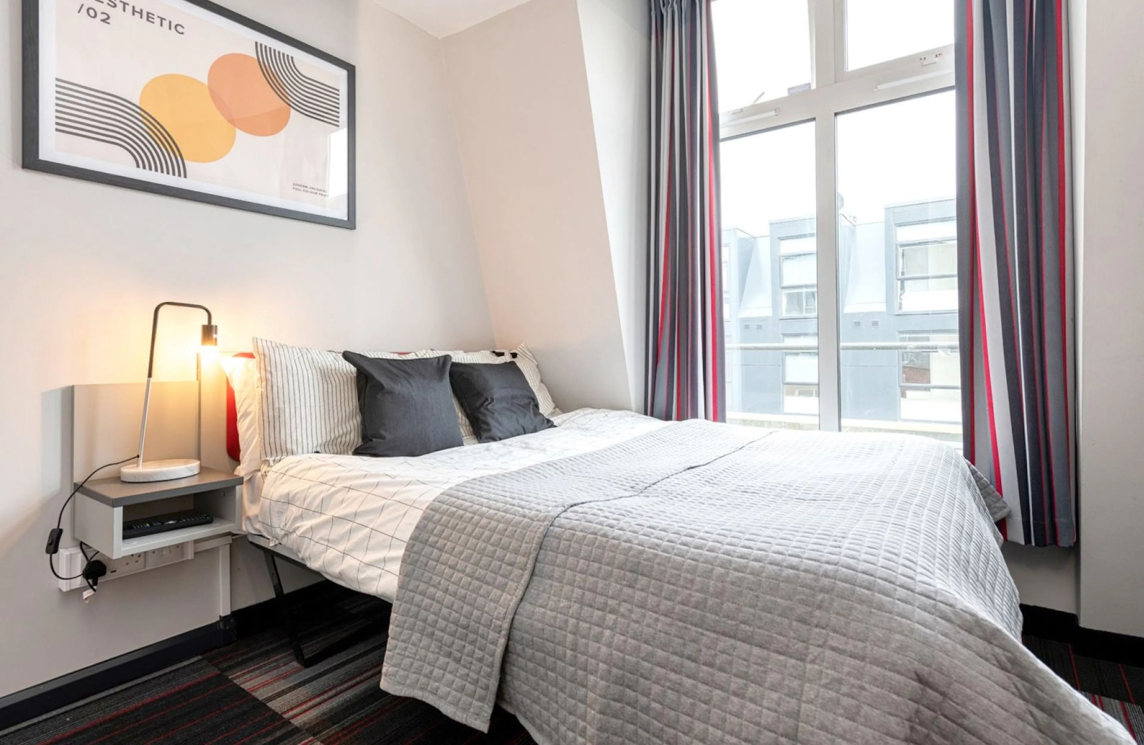 Single Studio ROOM 1