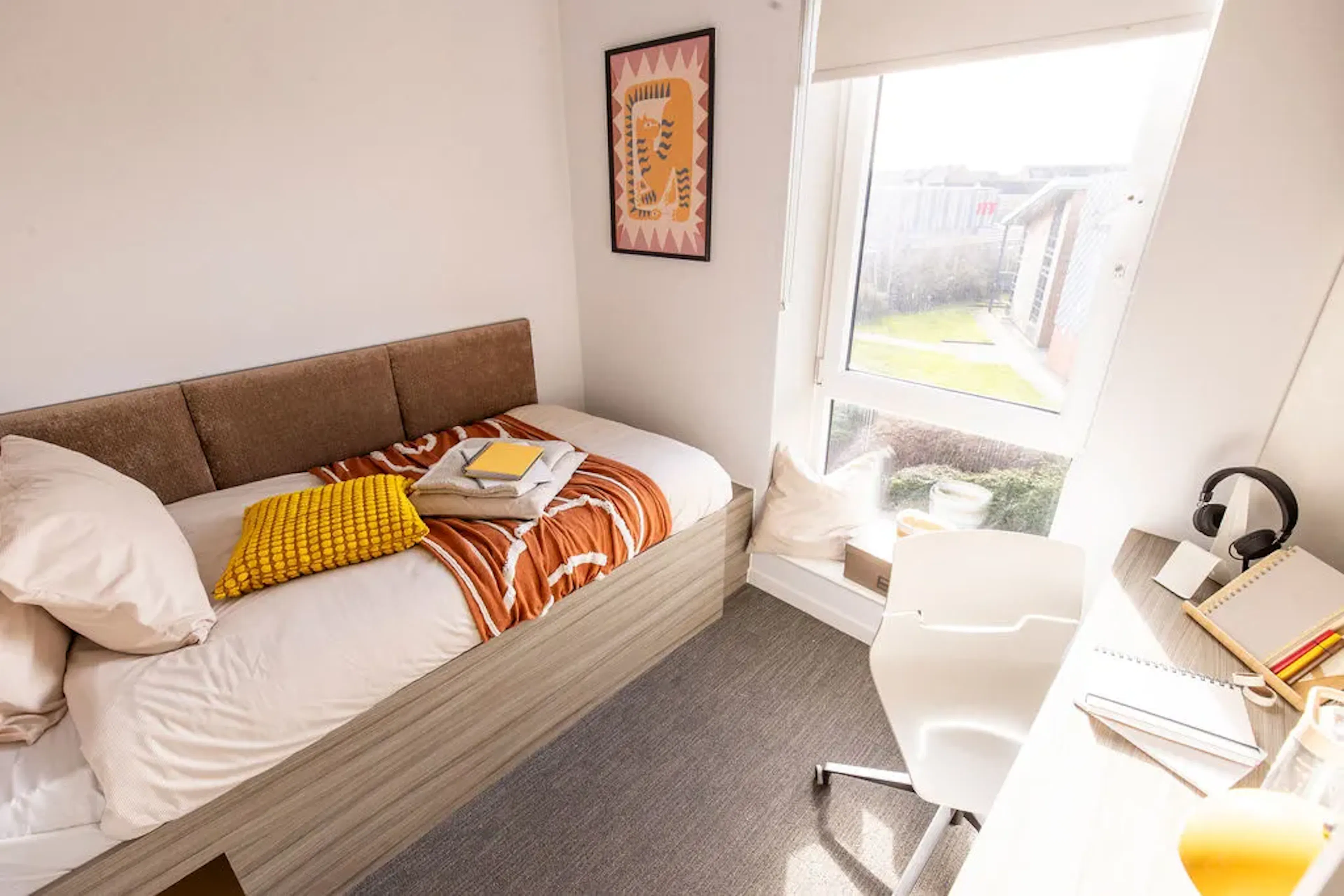 ROOM ROOM 4