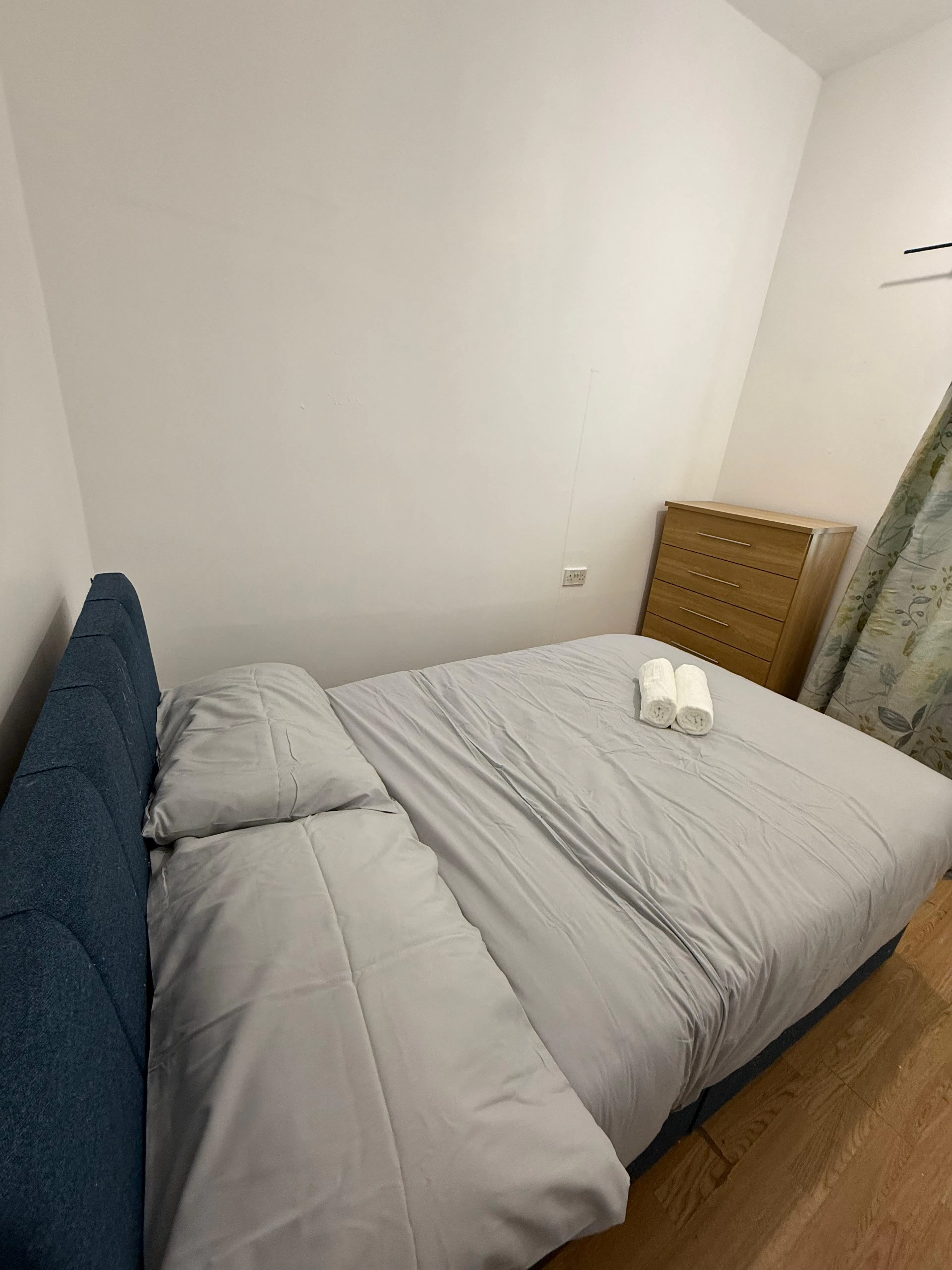 ROOM ROOM 3