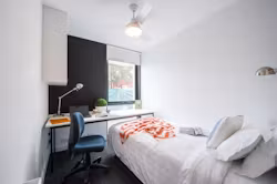 unilodge-victoria-university-melbourne-6 Bedroom Apartment - Regular Bedroom