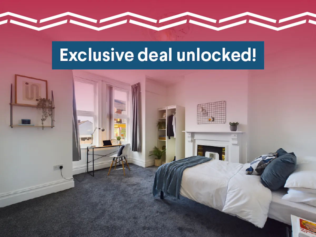 6 Bed Apartment ROOM