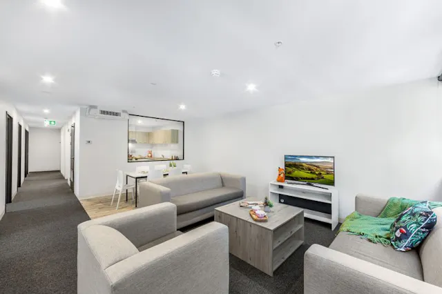 6 Bedroom Multi-Share Apartment room image 2