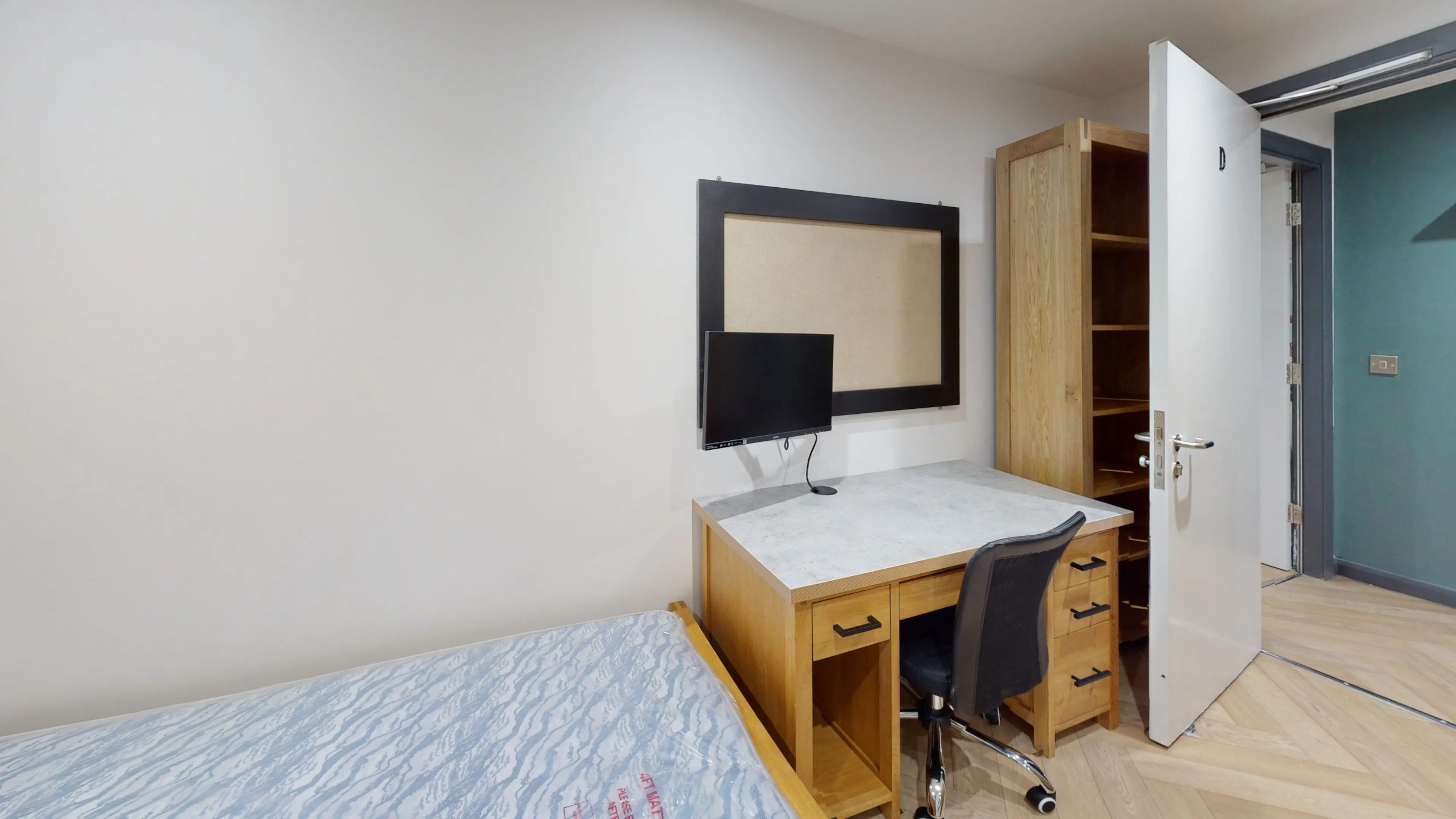 ROOM ROOM 2