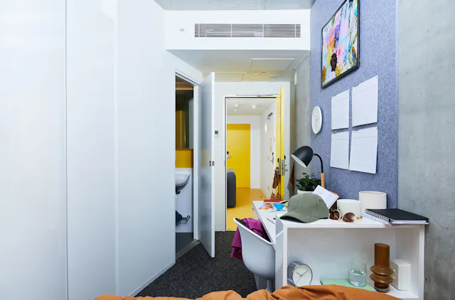 6 Bedroom Apartment room image 3